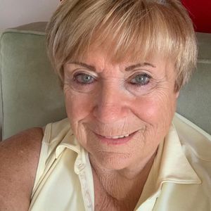 Meet your Posher, Devon